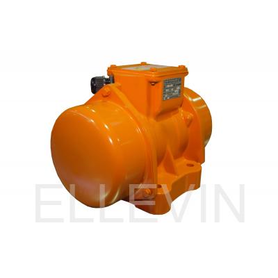 КРАСНЫЙ МАЯК ИВ-2.5-25 42В площадочный вибратор