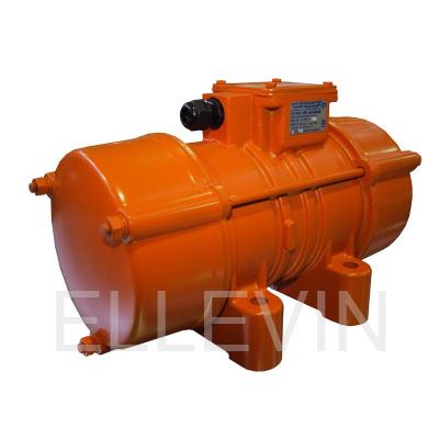 КРАСНЫЙ МАЯК ИВ-104Б 42В площадочный вибратор