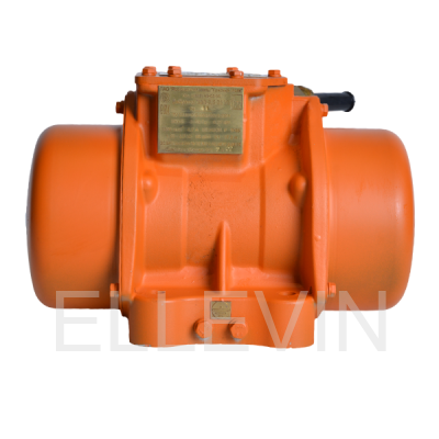 КРАСНЫЙ МАЯК ЭВВ-2.5-25 380В площадочный вибратор