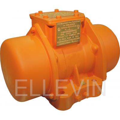 КРАСНЫЙ МАЯК ЭВВ-05-50 380В площадочный вибратор